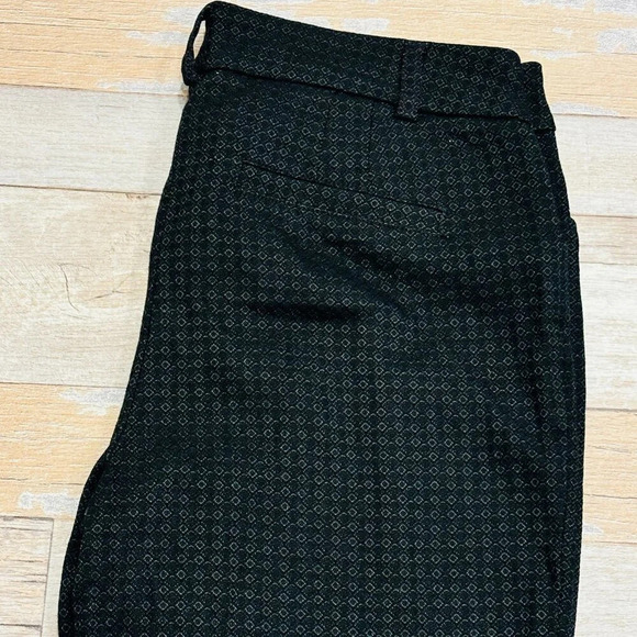 🦋3/25$🦋 REITMANS – Black patterned straight-leg pants | Petite 10 • - Picture 3 of 9